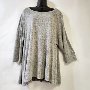 Kim & Cami Tunic long stretch flowing cool and soft. Grey Sz 2X